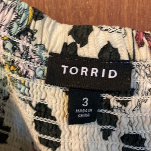 Cute summer spring floral dress - Picture 2 of 4